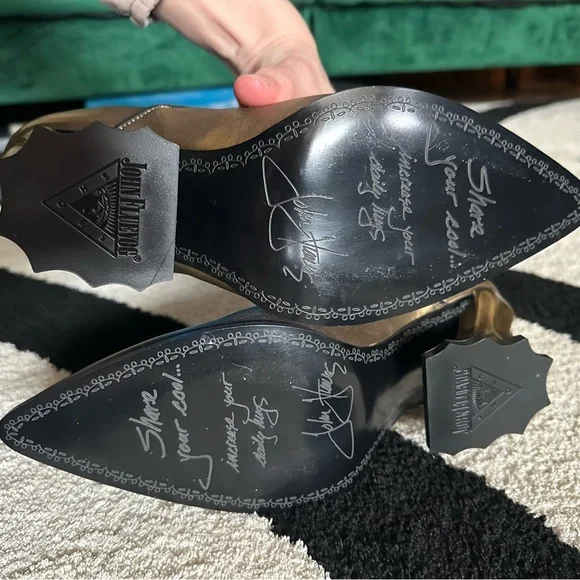 John Fluevog Metallic Gold Sculpted-Heel Chelsea Boots - Picture 4 of 7